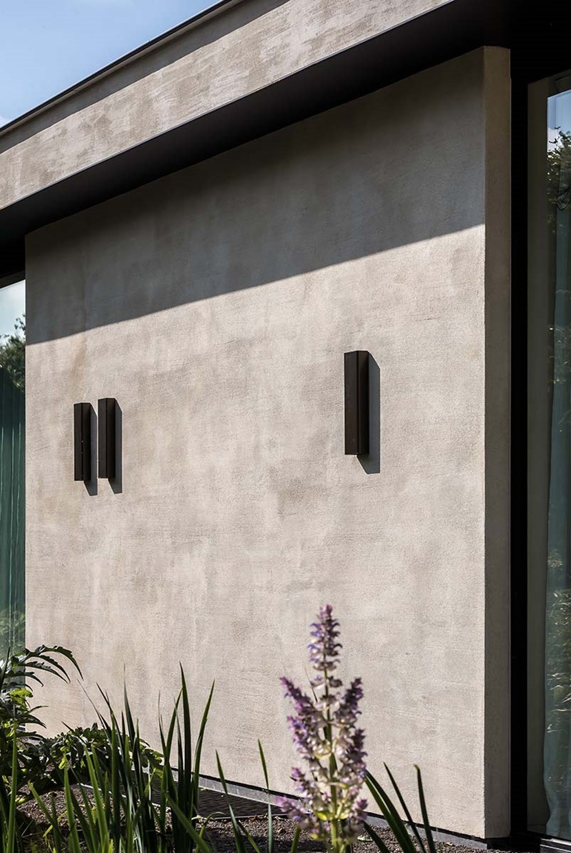 PVD Concept Simply Pillar Large LED Outdoor Wall Light| Image:8