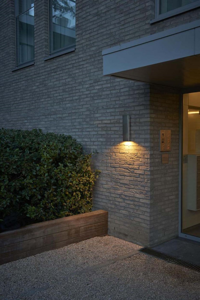 PVD Concept Simply Pillar Medium LED Outdoor Wall Light| Image:17