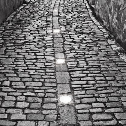 LLD Tiresia L Outdoor IP67 LED Flush Glass Path Light alternative image