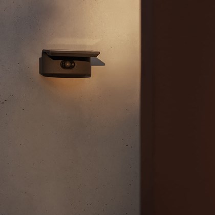 Faro Luma IP65 Outdoor Hybrid Power Motion Sensor Wall Light alternative image