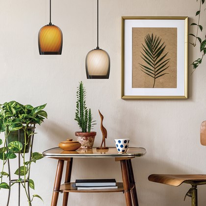 Robin Bruma Pendant alternative image