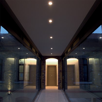 LLD Emera Round M LED Recessed Niche Light alternative image