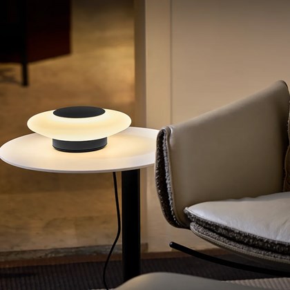 Estiluz Thales LED Table Lamp alternative image