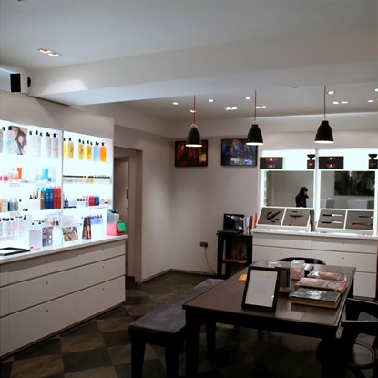 Windle & Moodie Hair Salon, Covent Garden - image 6