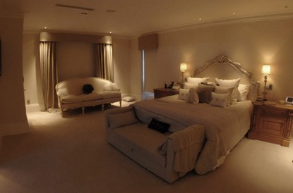 Gibraltar House, Berkshire - image 7